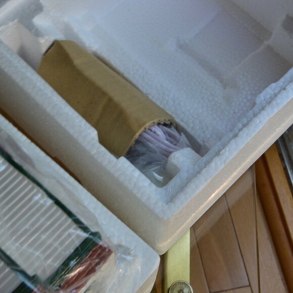 Dept 56 Department 56 Peppermint Porch Day Care Original Snow Village LIGHTED - Picture 10 of 15